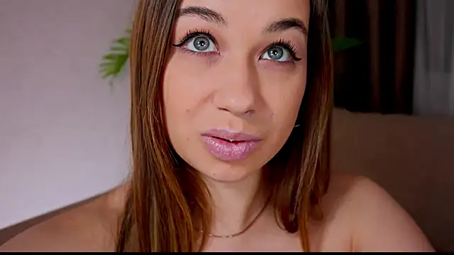 Snapshot of divetagrace chatting on February 2025 12:25:01 AM divetagrace online show from February 2025 12:25:01 AM