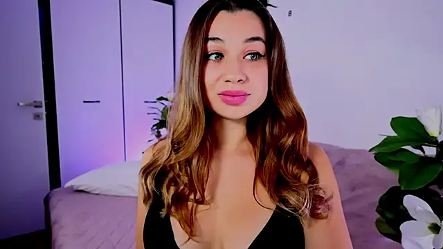 Snapshot of divetagrace chatting on October 2025 05:53:02 PM divetagrace online show from October 2025 05:53:02 PM