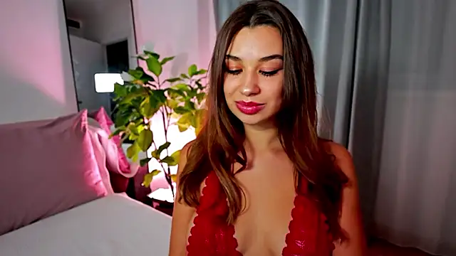 Snapshot of divetagrace chatting on October 2025 09:15:02 PM divetagrace online show from October 2025 09:15:02 PM