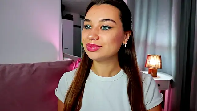 Snapshot of divetagrace chatting on November 2025 03:38:02 AM divetagrace online show from November 2025 03:38:02 AM