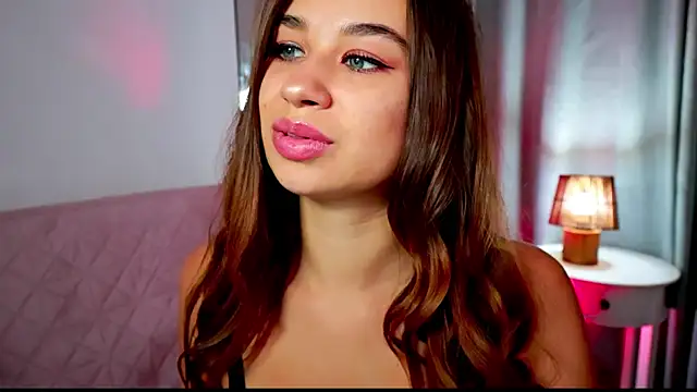 Snapshot of divetagrace chatting on November 2025 09:57:02 PM divetagrace online show from November 2025 09:57:02 PM