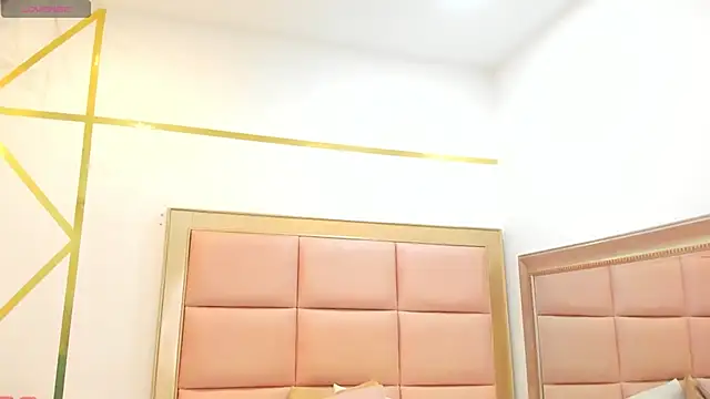 Snapshot of Mady-Edwards chatting on January 2025 03:59:01 AM Mady-Edwards online show from January 2025 03:59:01 AM