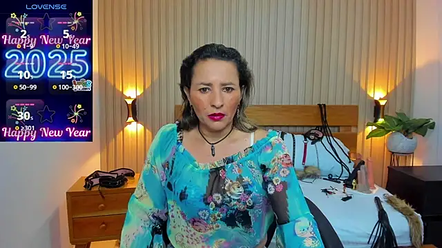 Snapshot of luciana_ballesteros_ chatting on January 2025 12:31:01 PM luciana ballesteros  online show from January 2025 12:31:01 PM