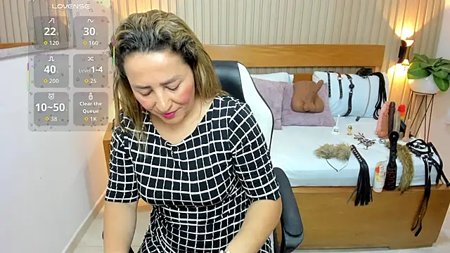 Snapshot of luciana_ballesteros_ chatting on July 2026 12:29:01 PM luciana ballesteros online show from July 2026 12:29:01 PM