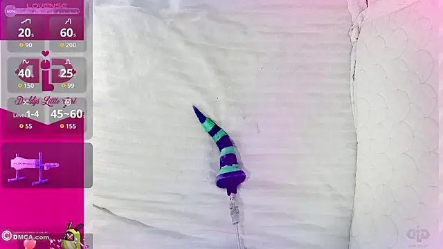 DaddysLittleGirl01 online show from December 2025 01:20:01 PM