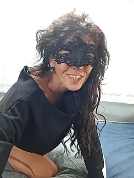 EmySkinny85 online show from November 2025 09:17:02 PM