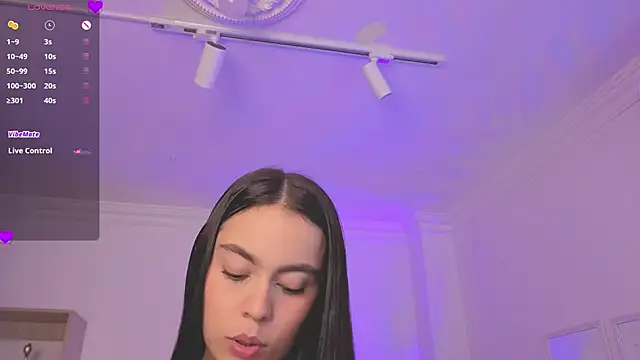 Aleejaa   online show from April 2026 11:39:02 AM