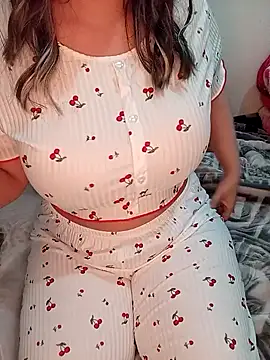 silina-25 online show from February 2026 09:33:01 PM