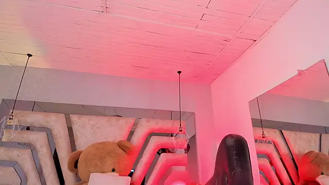 Snapshot of AngelineHeet chatting on March 2026 08:31:02 AM AngelineHeet online show from March 2026 08:31:02 AM