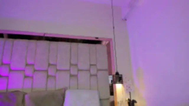 Snapshot of AngelineHeet chatting on April 2026 10:59:01 PM AngelineHeet online show from April 2026 10:59:01 PM