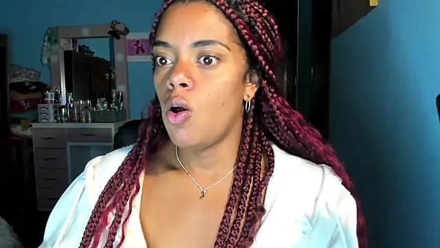 Snapshot of ladyrd1 chatting on December 2024 04:53:01 AM ladyrd1 online show from December 2024 04:53:01 AM