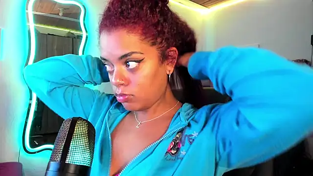 Snapshot of ladyrd1 chatting on January 2025 05:50:02 AM ladyrd1 online show from January 2025 05:50:02 AM