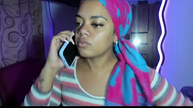 Snapshot of ladyrd1 chatting on September 2025 06:58:02 AM ladyrd1 online show from September 2025 06:58:02 AM