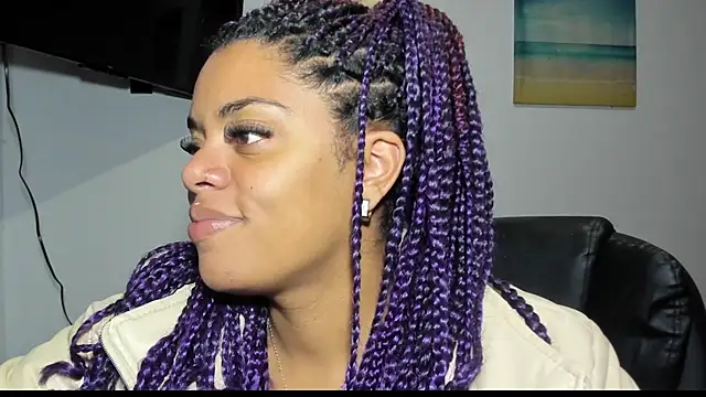 Snapshot of ladyrd1 chatting on October 2025 04:43:01 AM ladyrd1 online show from October 2025 04:43:01 AM