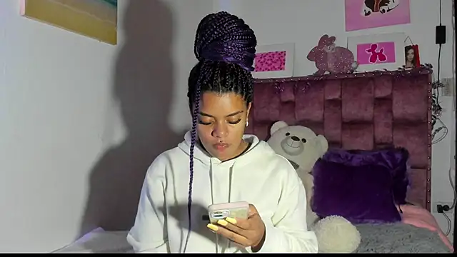 Snapshot of ladyrd1 chatting on October 2025 07:53:02 AM ladyrd1 online show from October 2025 07:53:02 AM