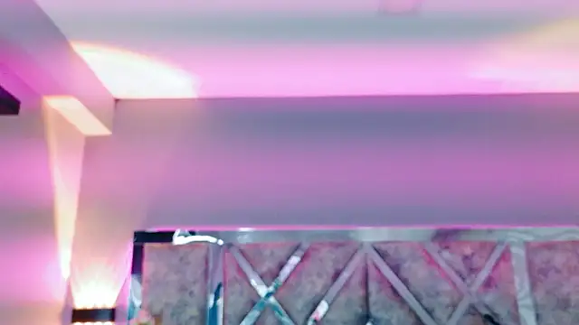 Snapshot of MarianaGarciaa__ chatting on October 2025 07:25:02 PM MarianaGarciaa online show from October 2025 07:25:02 PM