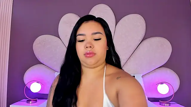 Snapshot of MarianaGarciaa__ chatting on October 2025 11:33:02 AM MarianaGarciaa online show from October 2025 11:33:02 AM