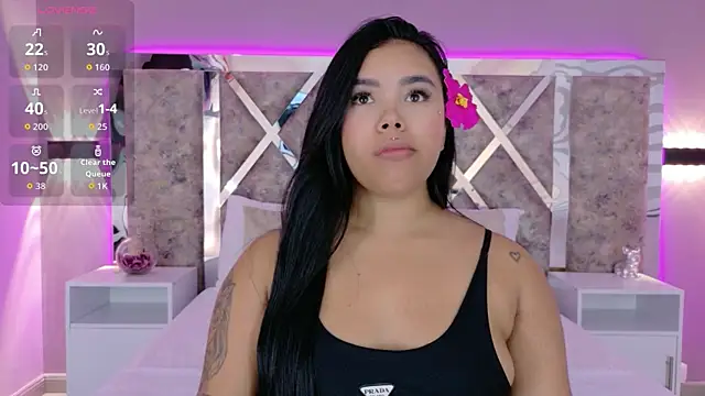 Snapshot of MarianaGarciaa__ chatting on November 2025 07:23:01 PM MarianaGarciaa online show from November 2025 07:23:01 PM