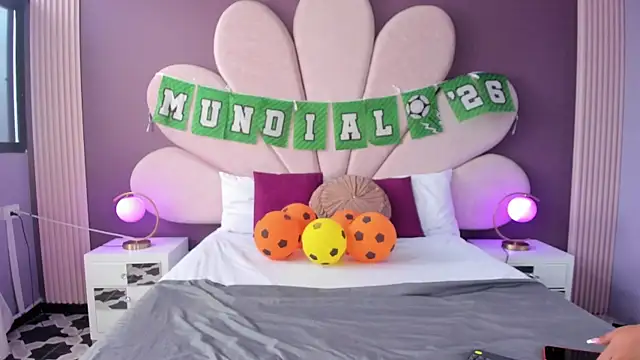 MarianaGarciaa   online show from June 2026 07:23:01 PM