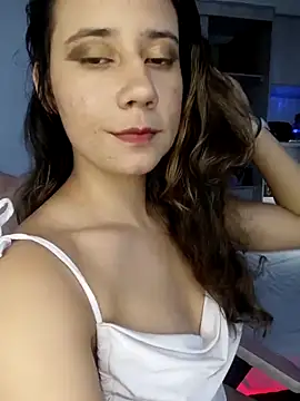 lovely kitt online show from March 2025 10:49:01 PM