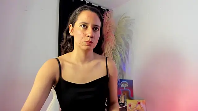 lovely kitt online show from September 2025 12:00:02 AM