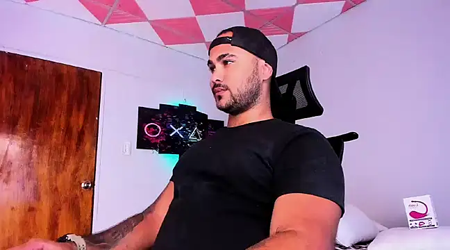 Sebas-hott online show from January 2025 03:47:01 AM