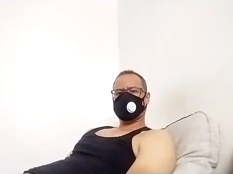 Snapshot of kareem4u chatting on November 2025 09:52:01 AM kareem4u online show from November 2025 09:52:01 AM