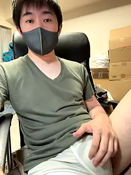 Snapshot of kentyken chatting on September 2025 02:05:02 PM kentyken online show from September 2025 02:05:02 PM