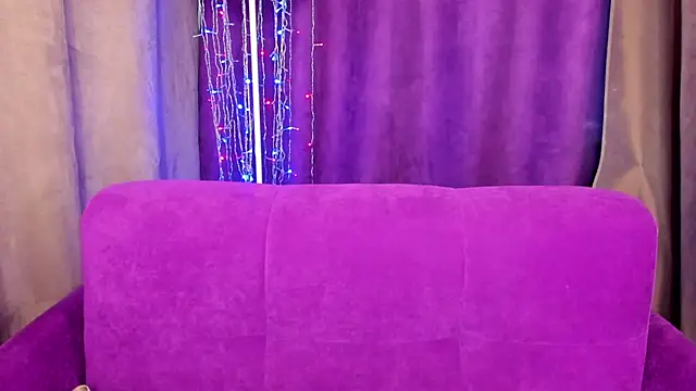 Snapshot of AlinaLovelyX chatting on February 2025 01:25:01 AM AlinaLovelyX online show from February 2025 01:25:01 AM