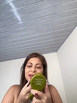 Snapshot of Anto_Naranjo chatting on December 2024 01:16:02 PM Anto Naranjo online show from December 2024 01:16:02 PM