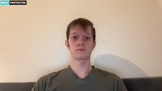 Snapshot of Cube933 chatting on November 2025 09:27:01 PM Cube933 online show from November 2025 09:27:01 PM