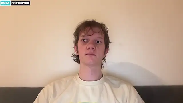 Snapshot of Cube933 chatting on April 2026 07:27:01 PM Cube933 online show from April 2026 07:27:01 PM