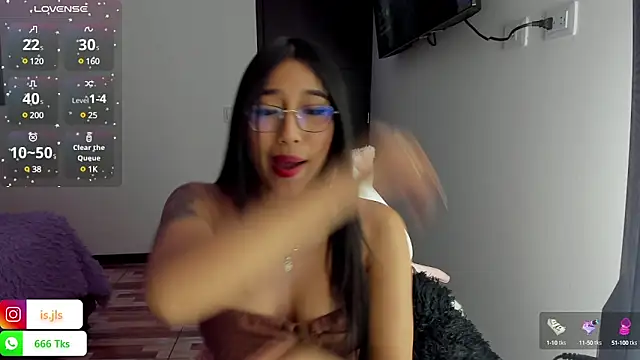 Snapshot of isa_bellaa0 chatting on March 2025 04:13:01 AM isa bellaa0 online show from March 2025 04:13:01 AM