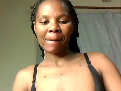 MAZINGDIVA1994 online show from September 2025 08:41:01 PM