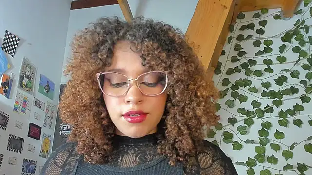 Ada gales  online show from December 2024 02:53:01 AM