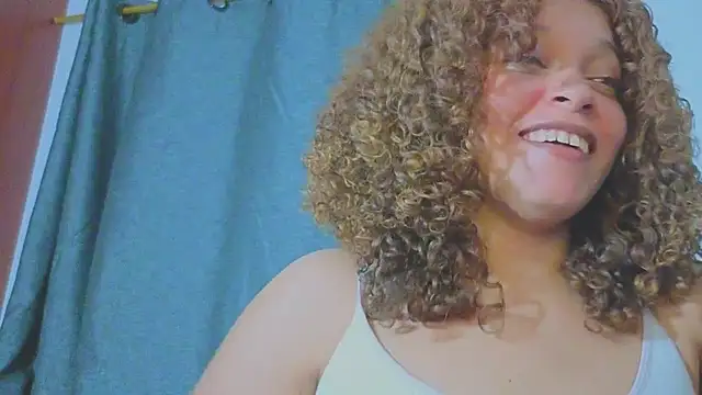 Snapshot of Ada_gales_ chatting on March 2026 05:44:01 AM Ada gales online show from March 2026 05:44:01 AM