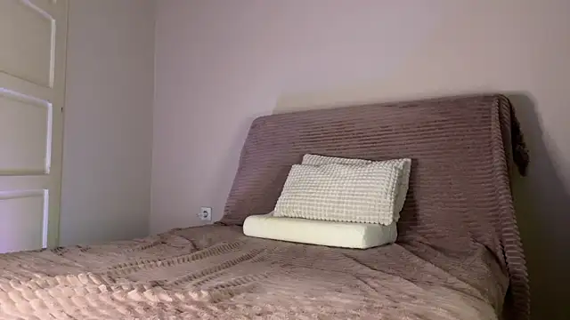 Snapshot of itsmaxxbaby_ chatting on April 2026 04:34:01 AM itsmaxxbaby online show from April 2026 04:34:01 AM