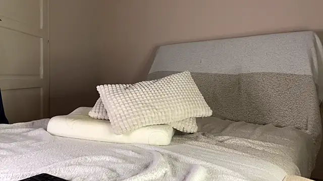 Snapshot of itsmaxxbaby_ chatting on April 2026 01:17:02 AM itsmaxxbaby online show from April 2026 01:17:02 AM