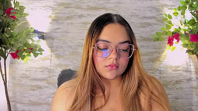 Snapshot of Celeste_Mcs_ chatting on October 2025 03:40:01 AM Celeste Mcs online show from October 2025 03:40:01 AM