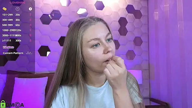 Polumna cute online show from June 2026 01:31:01 PM