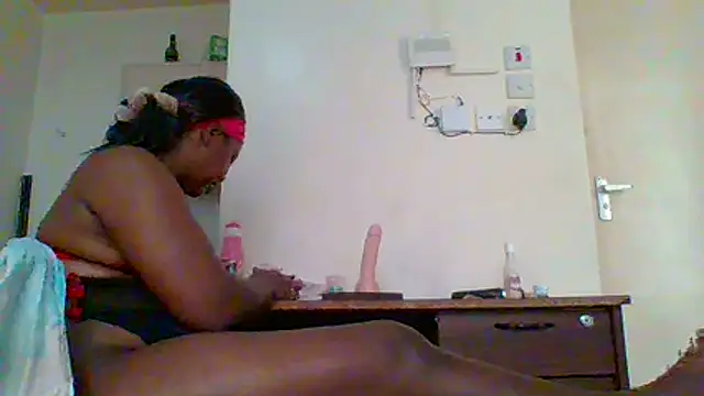 Snapshot of Cookie__dough chatting on March 2026 06:29:01 AM Cookie dough online show from March 2026 06:29:01 AM