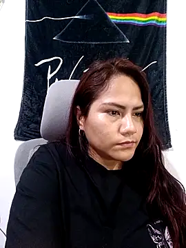 ZUCAAT online show from October 2025 04:11:01 AM