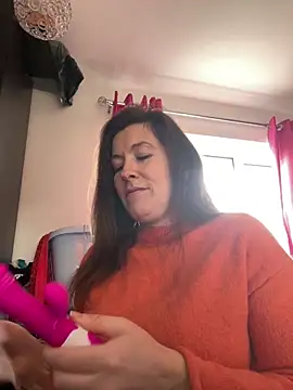 Lwhite1 online show from February 2025 03:53:02 PM