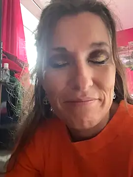 Lwhite1 online show from October 2025 03:42:02 PM