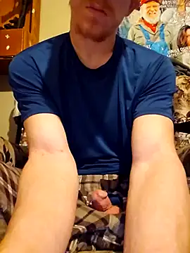 Snapshot of REDHAMMER_ chatting on February 2025 01:35:01 AM REDHAMMER online show from February 2025 01:35:01 AM