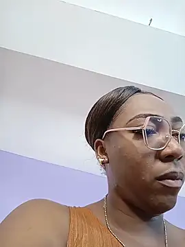 Snapshot of dirtyvictoria chatting on November 2025 12:49:01 PM dirtyvictoria online show from November 2025 12:49:01 PM