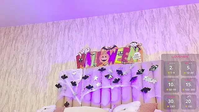 Snapshot of emily_parkerr chatting on October 2025 08:39:02 PM emily parkerr online show from October 2025 08:39:02 PM