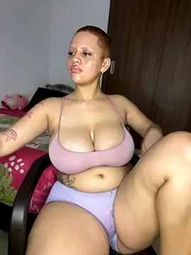 Snapshot of Charlotee_ chatting on September 2025 11:15:02 PM Charlotee  online show from September 2025 11:15:02 PM