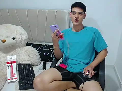 Snapshot of jayder_steven_ chatting on April 2026 09:23:01 PM jayder steven online show from April 2026 09:23:01 PM