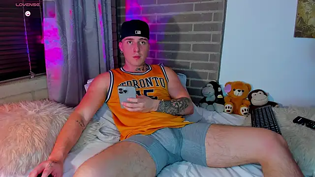 liam oficial02 online show from January 2026 02:49:02 AM